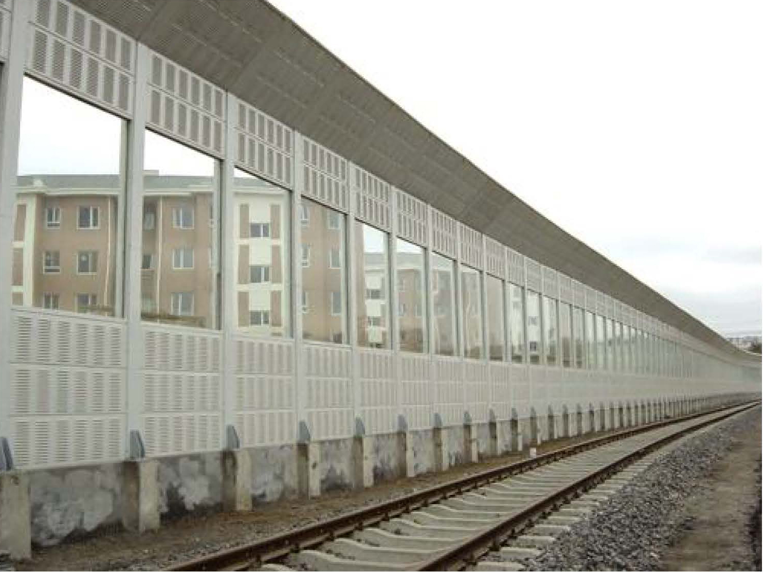 Tấm panel GFRC Gia Huy thiết kế linh hoạt của kiến trúc bê tông đúc sẵn tại một phần ba trọng lượng 